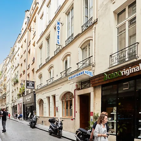 Tiquetonne Hotel