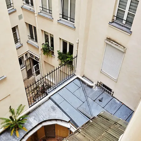 Tiquetonne Parigi