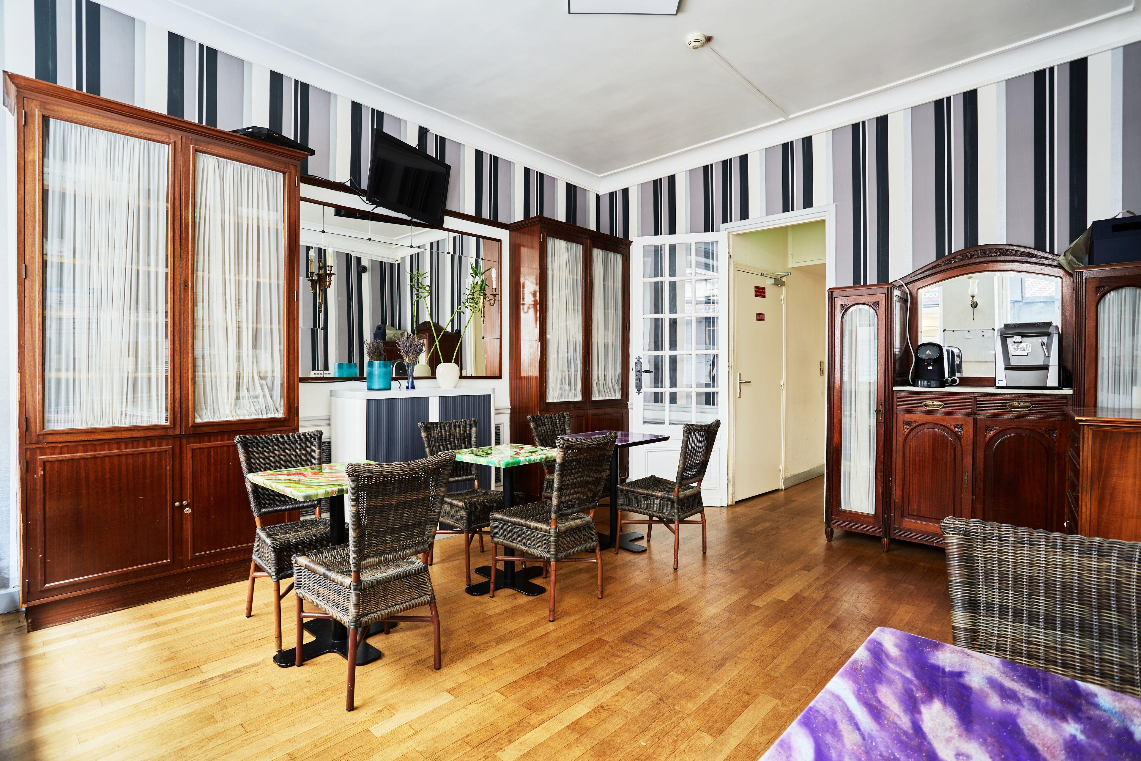 Hotel Tiquetonne Paris