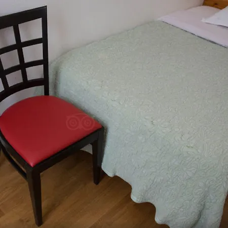 Hotel Tiquetonne