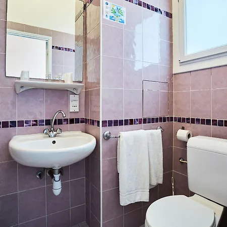 Hotel Tiquetonne